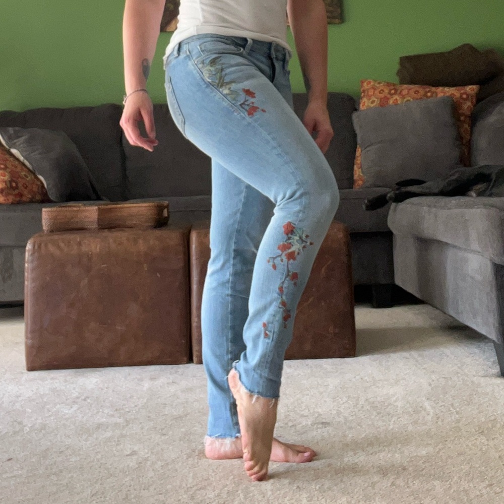 Mavi Embroidered Jeans